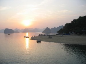 binh minh tren bai bien