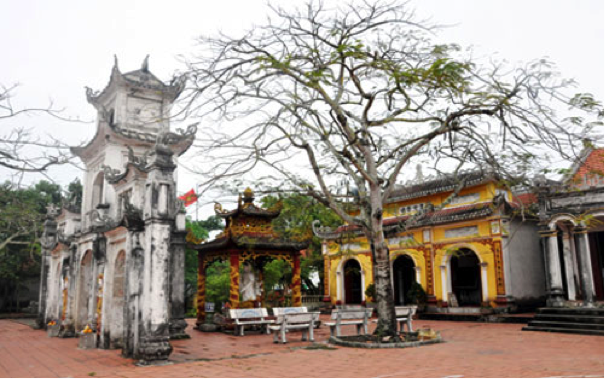 miếu quan lạn