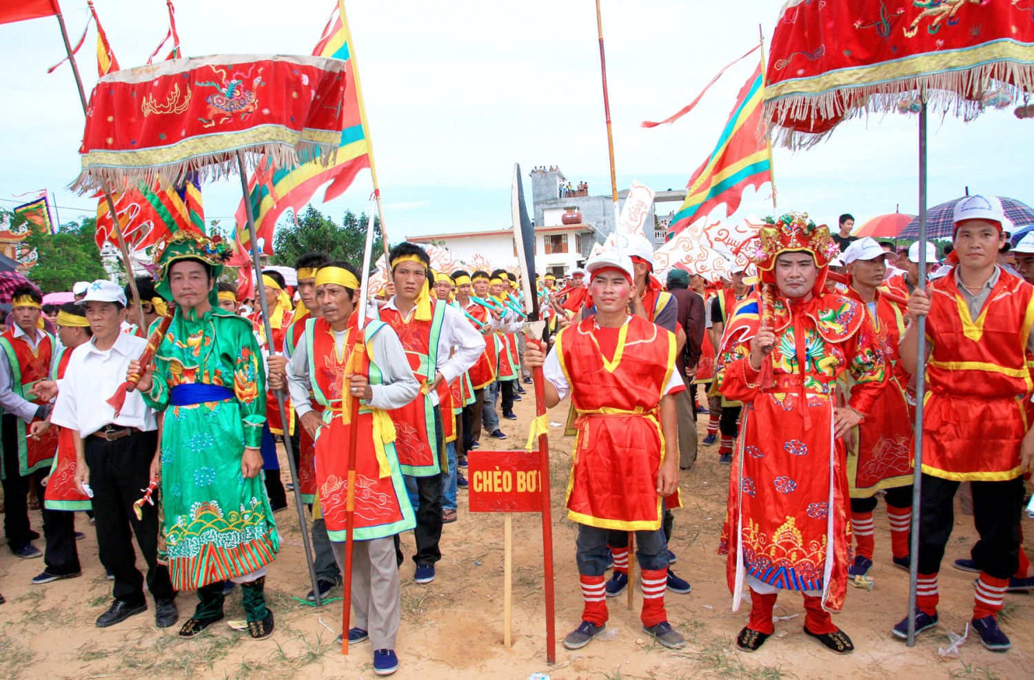 Lễ hội đua thuyền