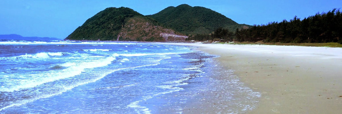 Bãi biển Minh Châu cát trắng