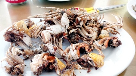 cong gio bien minh chau quan lan