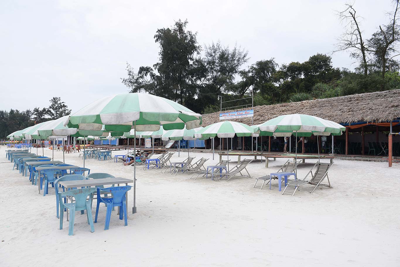 nha hang khai mai ben bai bien